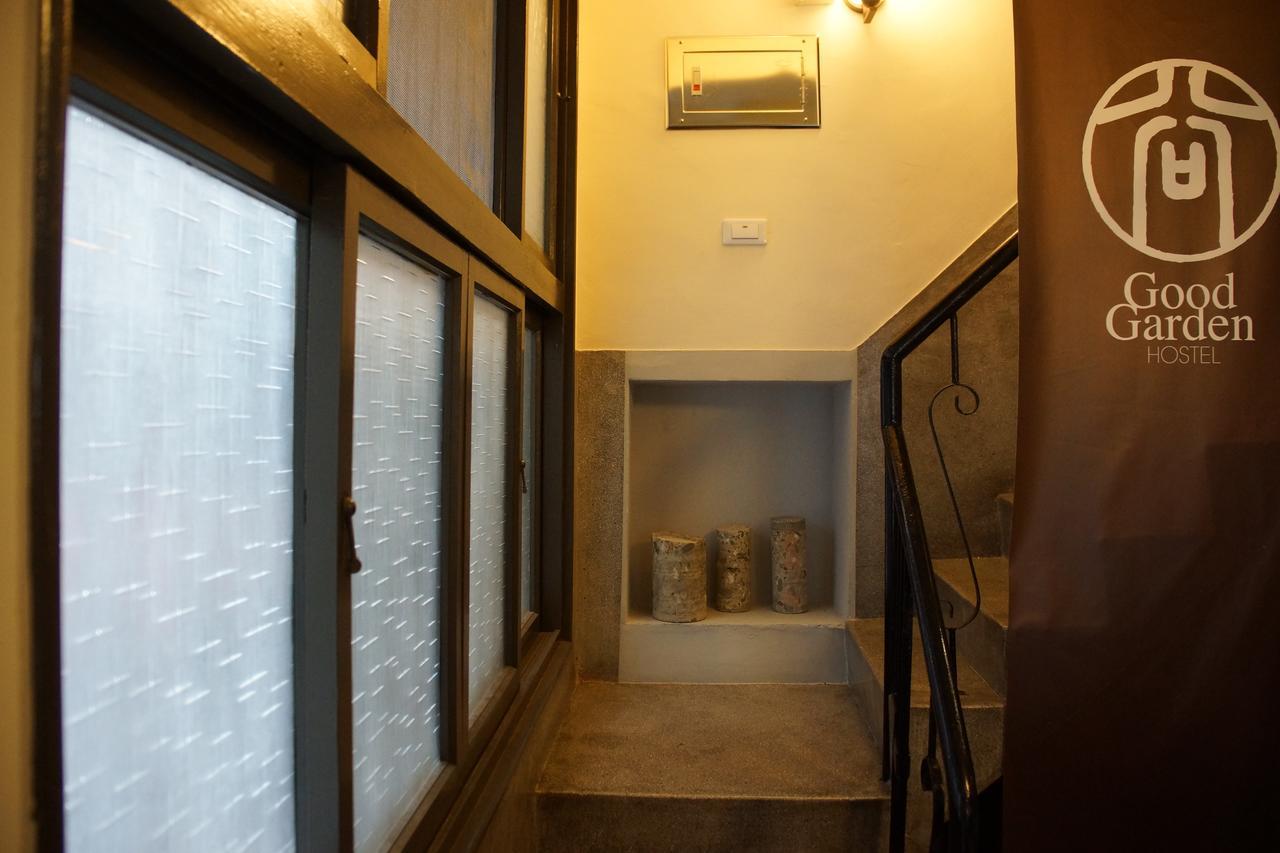 Good Garden Female Hostel Tainan Exterior photo