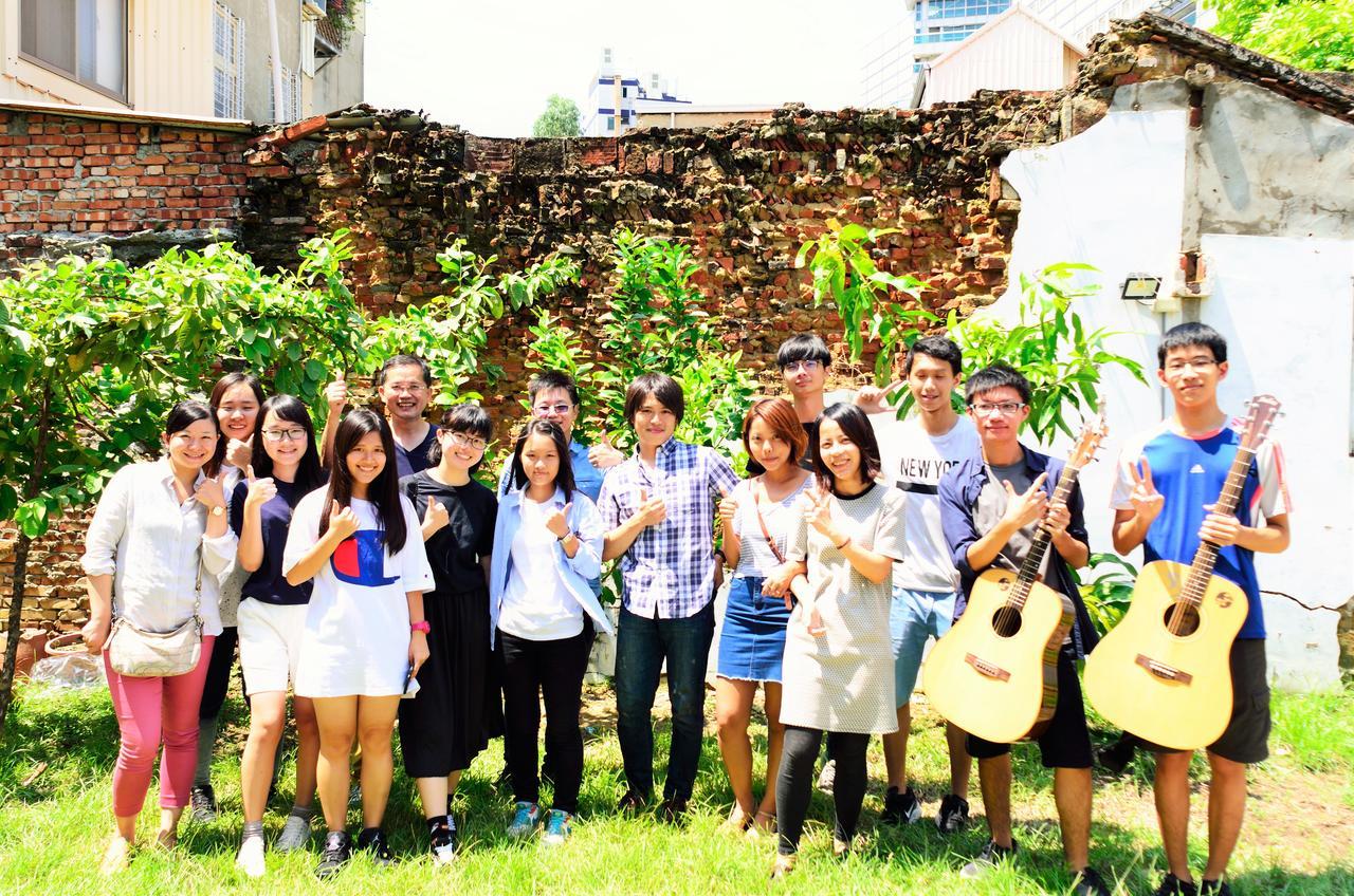 Good Garden Female Hostel Tainan Exterior photo